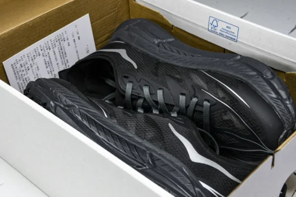 Hoka One One Mafate Speed 4 1168450 BCKT 