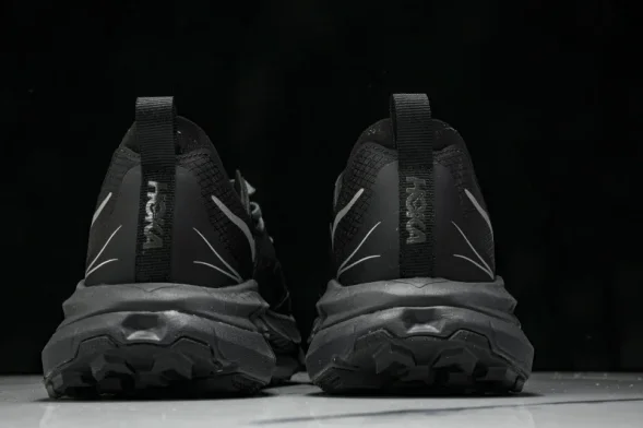 Hoka One One Mafate Speed 4 1168450 BCKT 