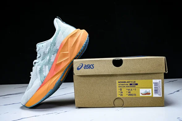 Asics Novablast 5 1011B974-400 