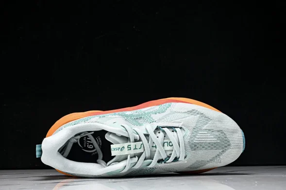 Asics Novablast 5 1011B974-400 