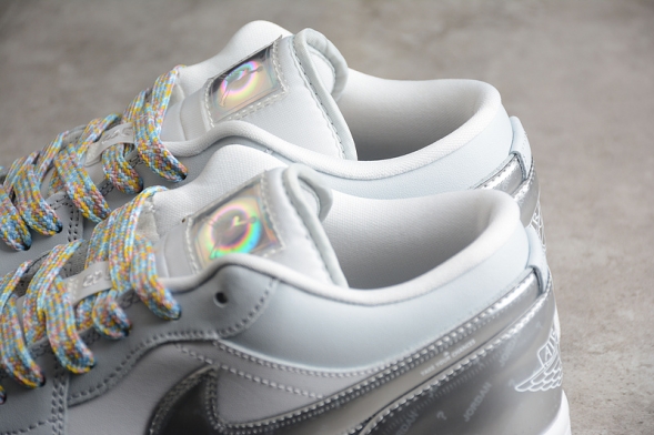 Nike Air Jordan 1 low DX6070-101 