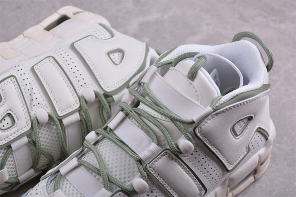 Nike Air More Uptempo 96 QS FQ8211-100 