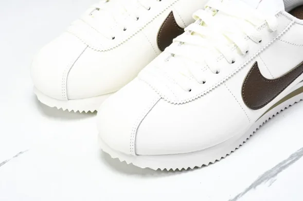 Nike Cortez Classic DN1791-104 