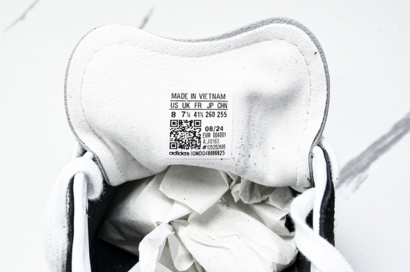 Adidas Tokyo W JI0183 