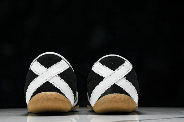 Adidas Tokyo W JI0183 