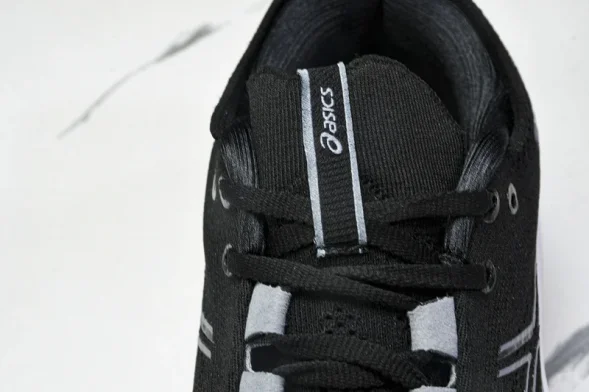 Asics Gel-Nimbus 26 1011B794-001 