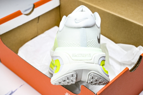 Nike Air Zoom Vomero Premium HQ2050-371 