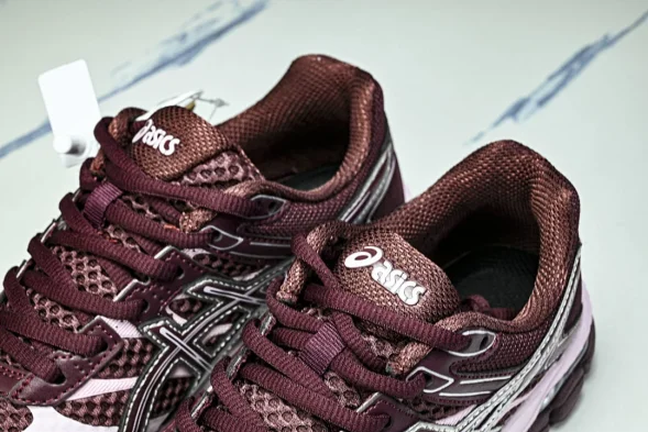 Asics Gel-Cumulus 16 TG 1203A733-600 