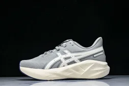 Asics Novablast 5 1011B974-031