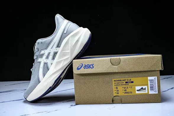 Asics Novablast 5 1011B974-031 