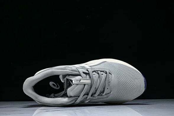Asics Novablast 5 1011B974-031 