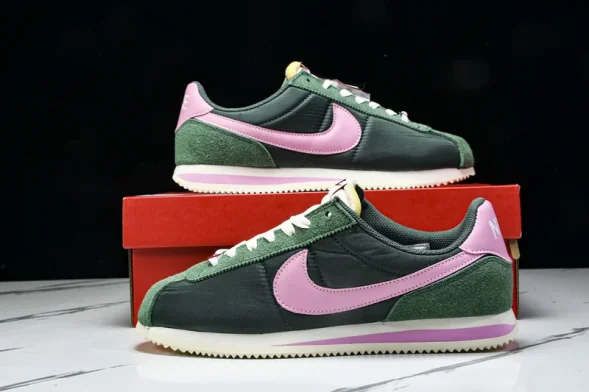Nike Cortez Classic HF9994-300 