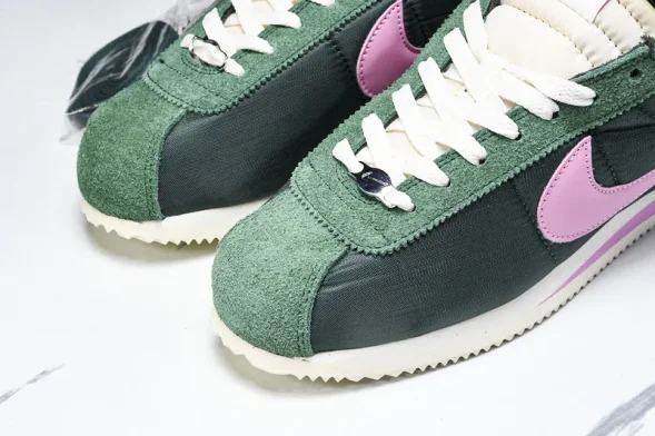 Nike Cortez Classic HF9994-300 