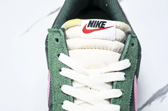 Nike Cortez Classic HF9994-300 