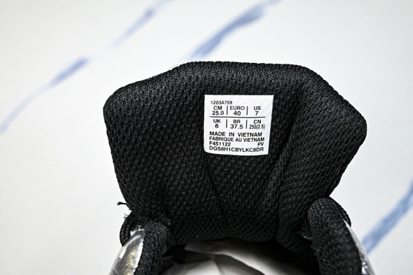 Asics Gel-Kayano 12.1 x Ronnie Fieg 1203A759-001 