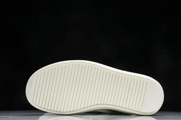 Rick Owens Cargo Fetish DS01C6808 MU Milk 