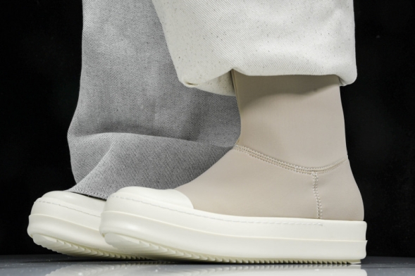 Rick Owens Cargo Fetish DS01C6808 MU Milk 