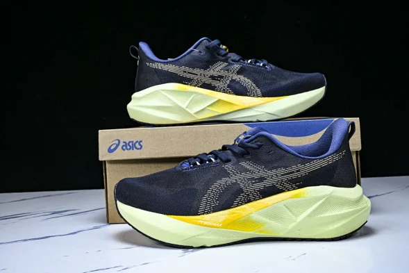 Asics Novablast 5 1011B974-402 