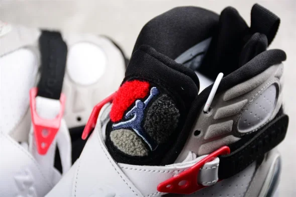 Nike Air Jordan 8 "Bugs Bunny" 305381-103 