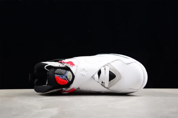 Nike Air Jordan 8 "Bugs Bunny" 305381-103 