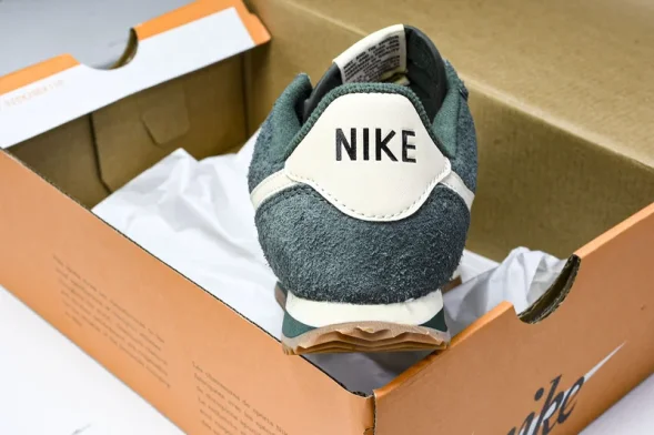 Nike Cortez Classic FJ2530-301 