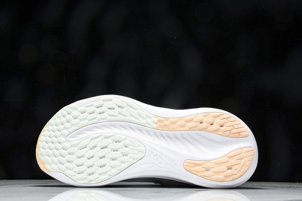 Asics Gel-Nimbus 26 1012B601-020 