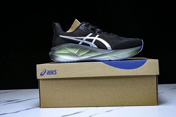 Asics Novablast 5 1011C031-001 