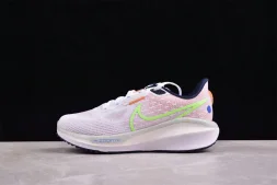 Nike Air Zoom Vomero 17 FB8502-100