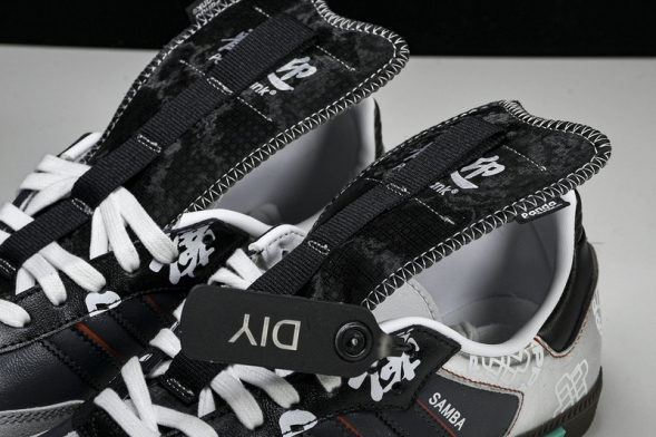 PandaPrank x Adidas Samba OG DIY IG1024 