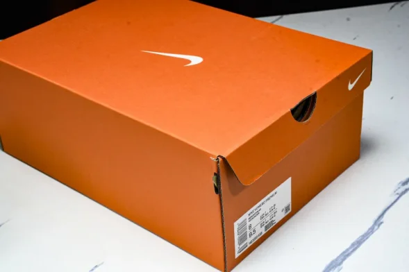Nike Air Zoom Vomero Premium H02050 558 