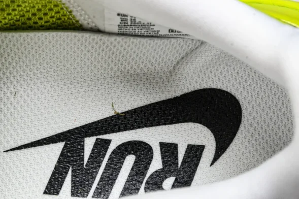 Nike Air Zoom Vomero Premium H02050 558 