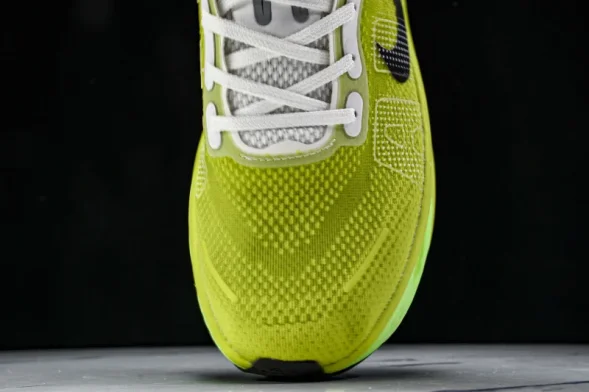 Nike Air Zoom Vomero Premium H02050 558 