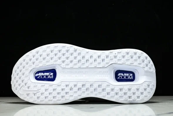 Nike Air Zoom Vomero Premium HQ2050-566 