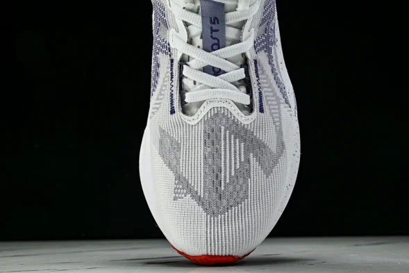 Asics Novablast 5 1011C139-500 
