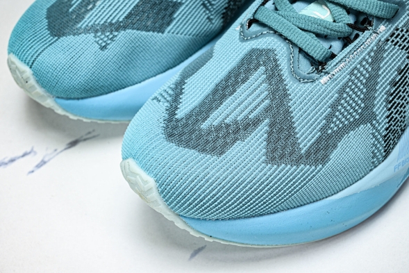 Asics Novablast 5 1011B974-401 