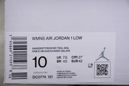 Nike Air Jordan 1 low DC0774-131