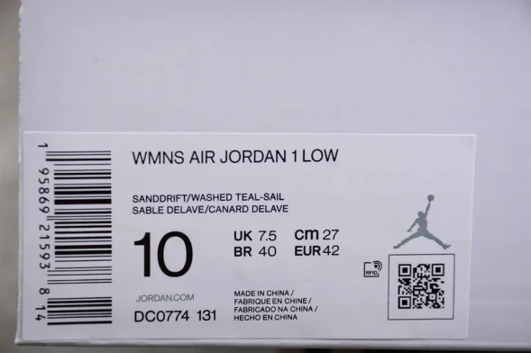 Nike Air Jordan 1 low DC0774-131 