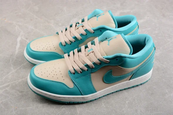 Nike Air Jordan 1 low DC0774-131 