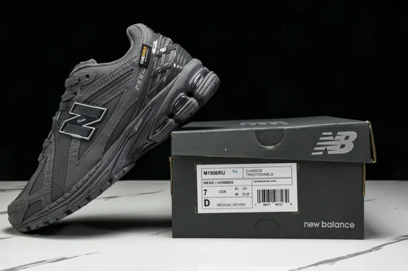 New Balance 1906 M1906RU 