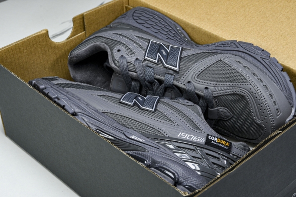 New Balance 1906 M1906RU 