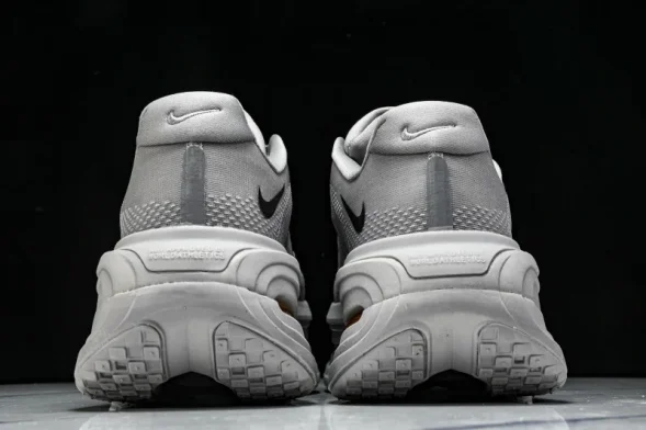 Nike Air Zoom Vomero Premium HQ2050 755 