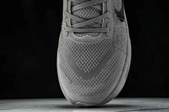 Nike Air Zoom Vomero Premium HQ2050 755 