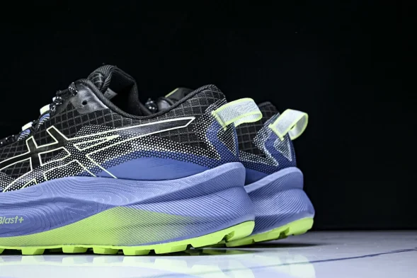 Asics Trabuco Max 3 1011B800-001 