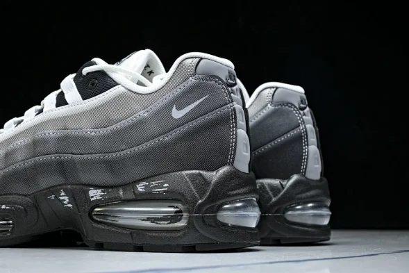 Nike Air Max 95 II7404-100 