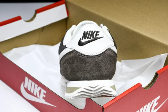 Nike Cortez Classic DZ2795-200 
