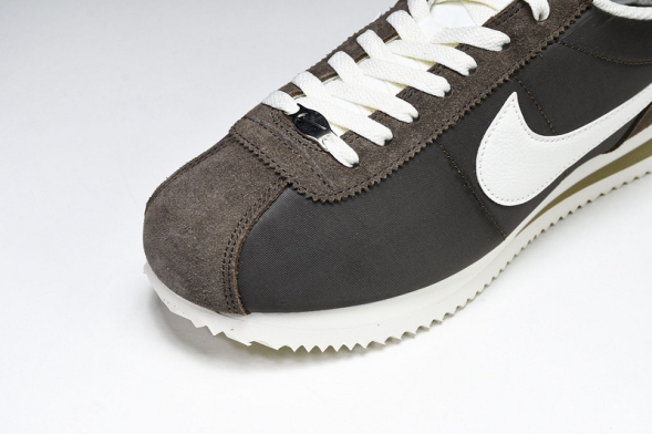 Nike Cortez Classic DZ2795-200 