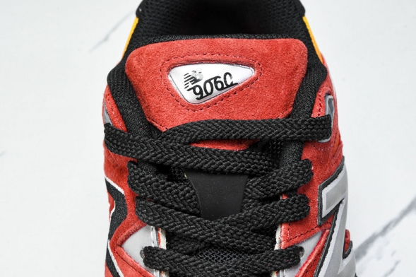 New Balance 9060 U9060DMG 