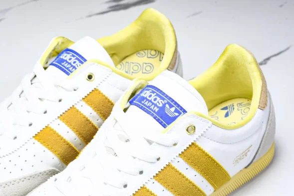 Adidas Japan IG2011 