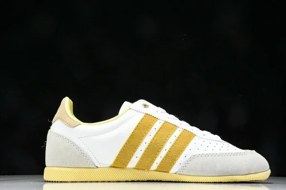 Adidas Japan IG2011 