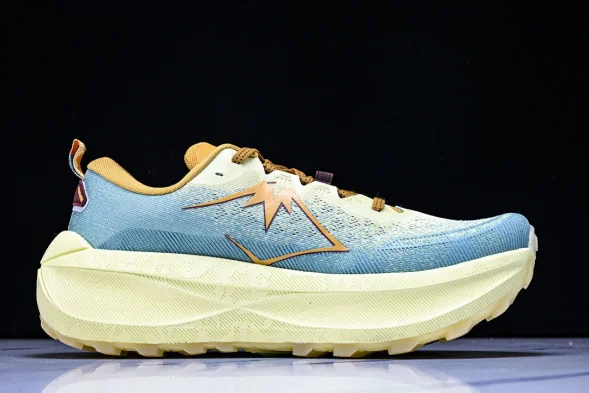 Asics Trabuco Max 4 1011B976-750 